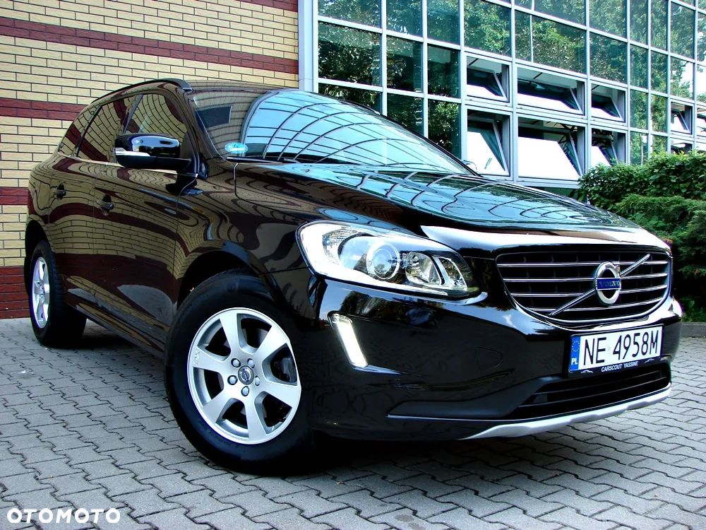 Volvo XC 60 D4 Geartronic Momentum Pro - 10