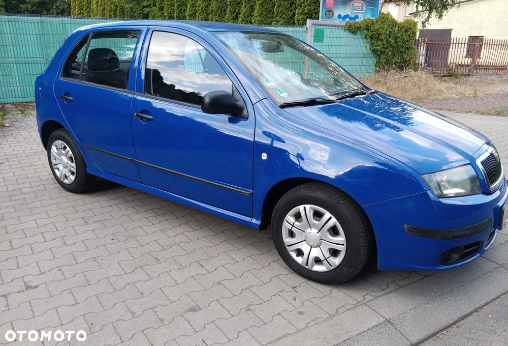 Skoda Fabia - 4