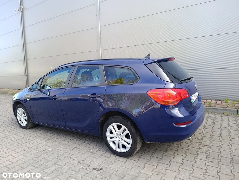 Opel Astra 1.4 T Edition 150 - 22
