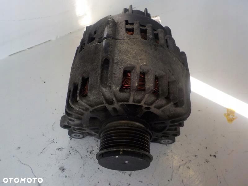 VW PASSAT B6 ALTERNATOR 03L903023E - 1