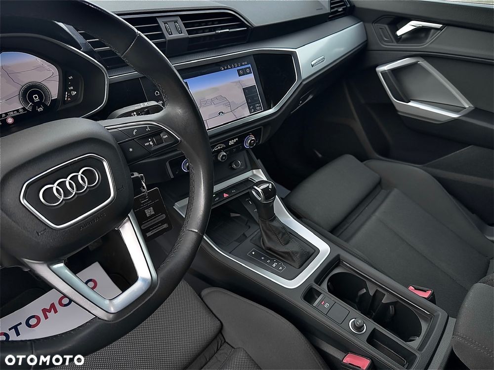 Audi Q3 45 TFSIe S tronic - 18