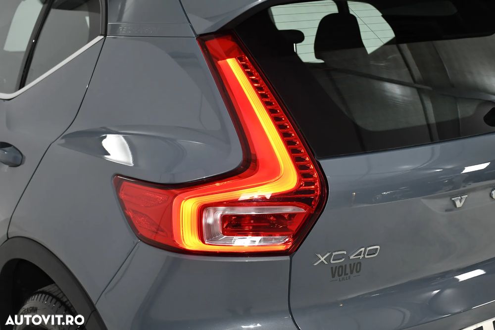 Volvo XC 40 T4 Recharge DKG Ultimate Bright - 37