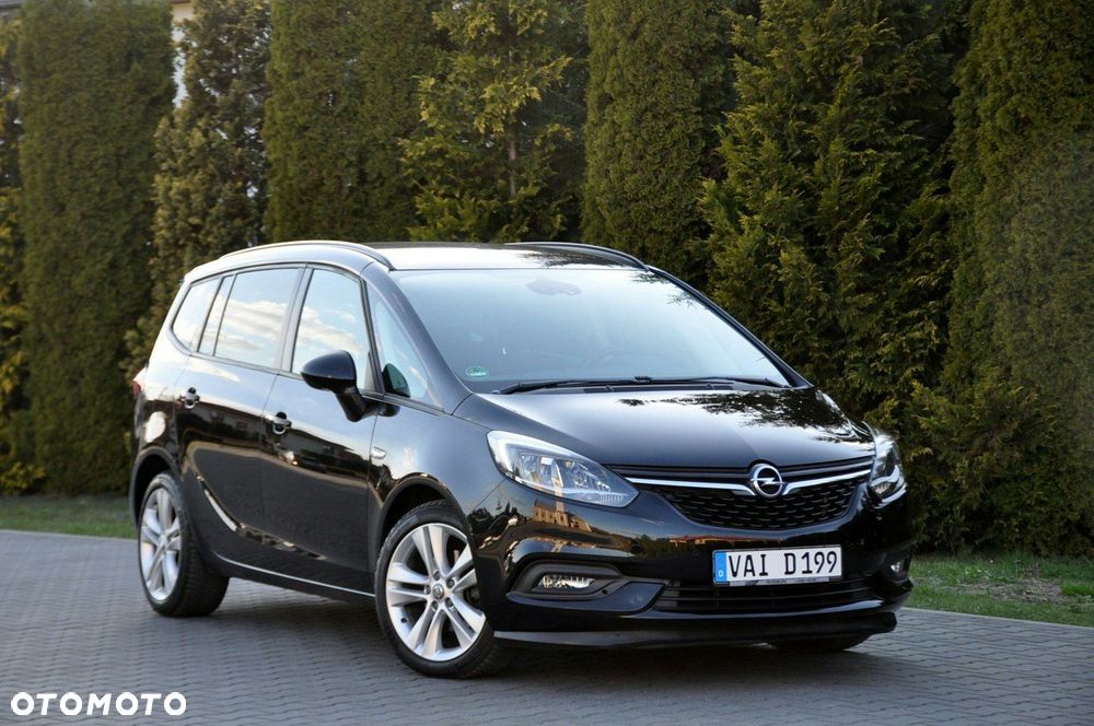 Opel Zafira - 2
