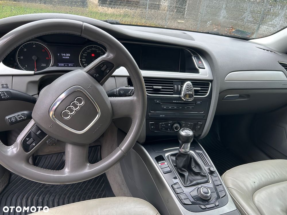 Audi A4 - 8