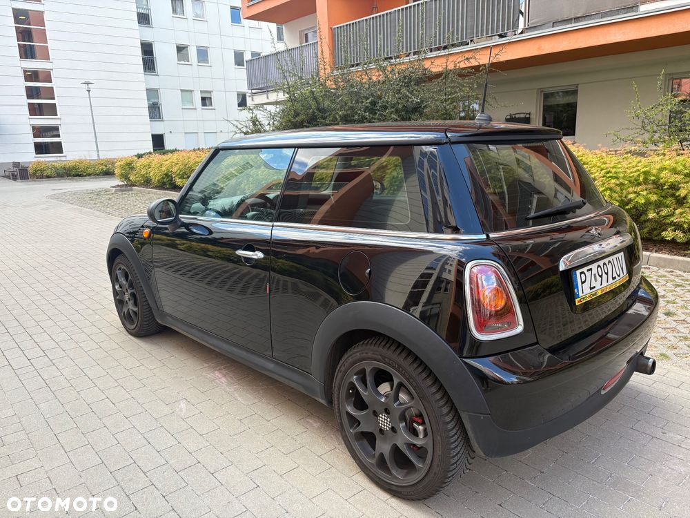 MINI ONE - 5