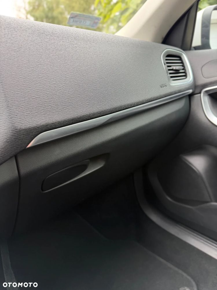 Volvo V40 D4 Drive-E Inscription - 14