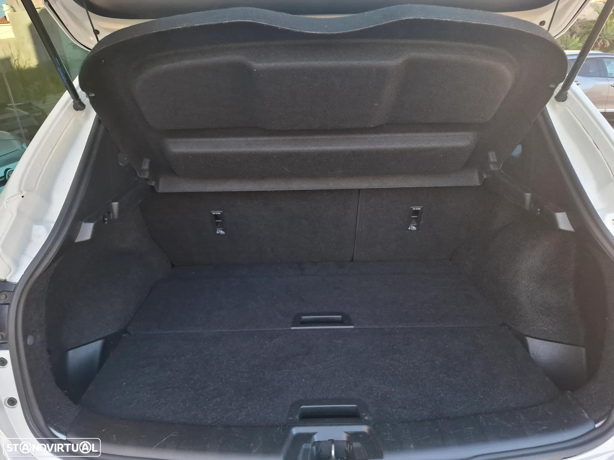 Nissan Qashqai 1.5 dCi N-Connecta - 43