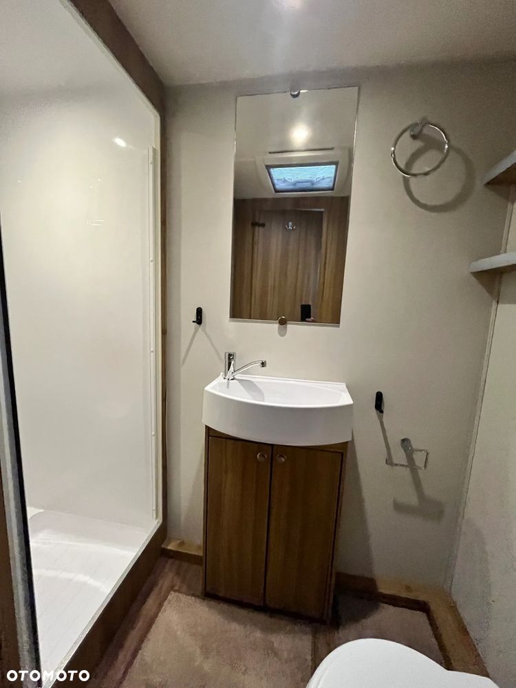 Elddis Xplore 530 - 24