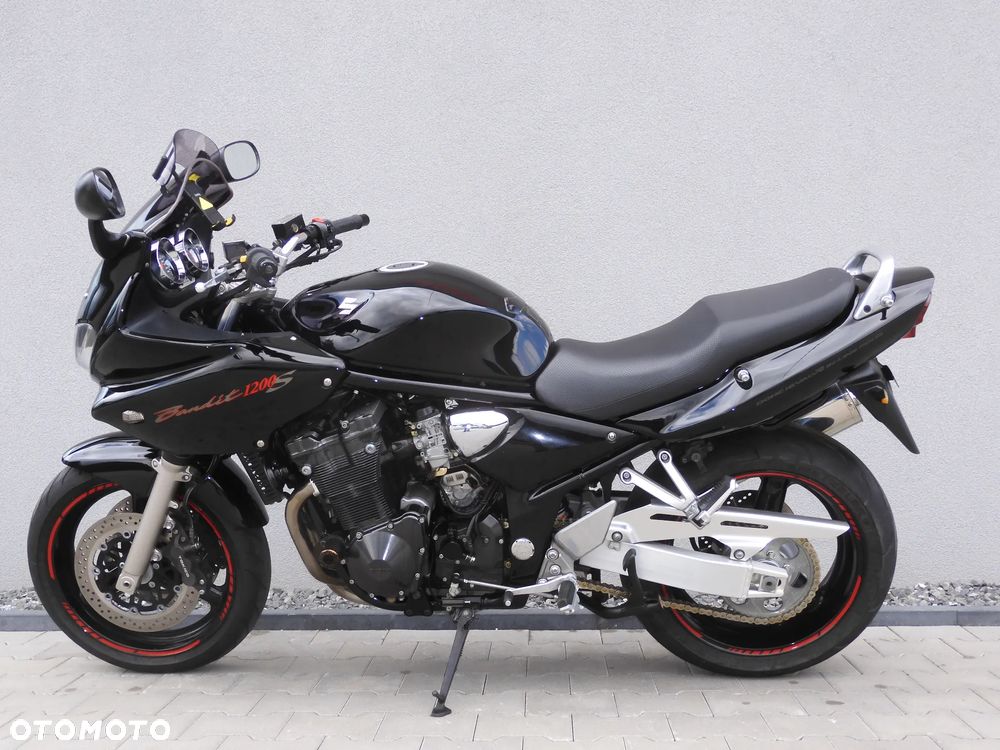 Suzuki Bandit - 38