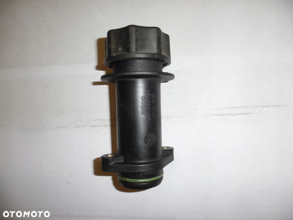 FIAT DUCATO 2.3 3.0 WLEW KOREK OLEJU 504026757 - 3