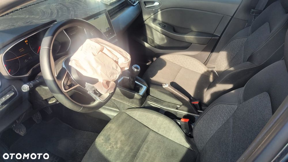 Renault Clio BLUE dCi 85 EXPERIENCE - 10