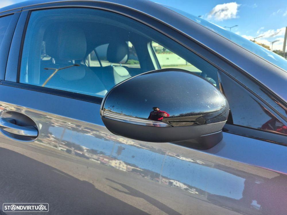 Mercedes-Benz A 250 Limousine e - 19