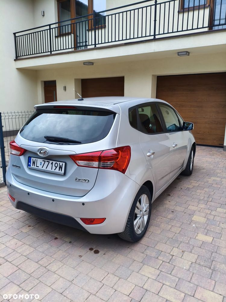 Hyundai ix20 - 3