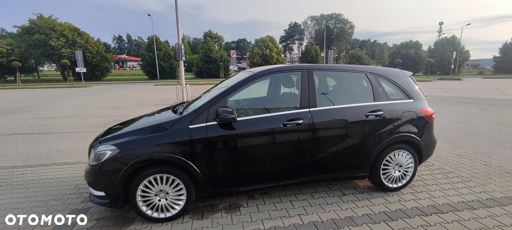 Mercedes-Benz Klasa B 200 7G-DCT - 6