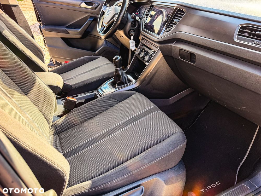Volkswagen T-Roc 1.0 TSI OPF - 26