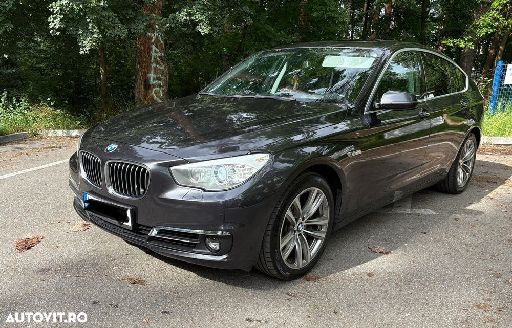 BMW Seria 5 520d Aut. Luxury Line - 2
