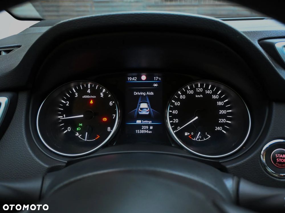 Nissan Qashqai 1.3 DIG-T Tekna - 24