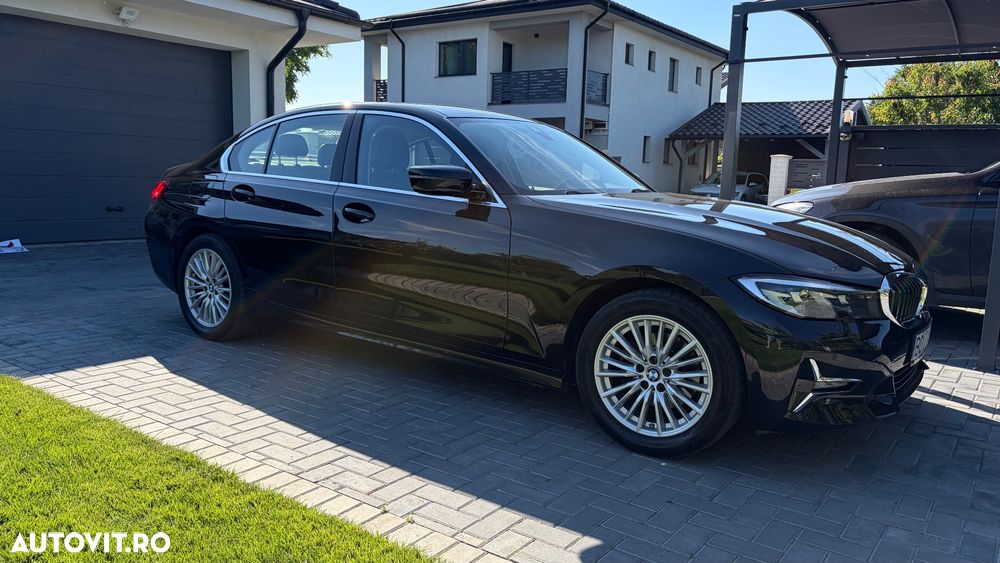 BMW Seria 3 320i Aut. Luxury Line - 3