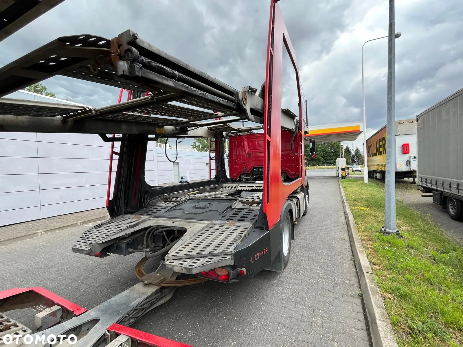 Mercedes-Benz Actros - 6
