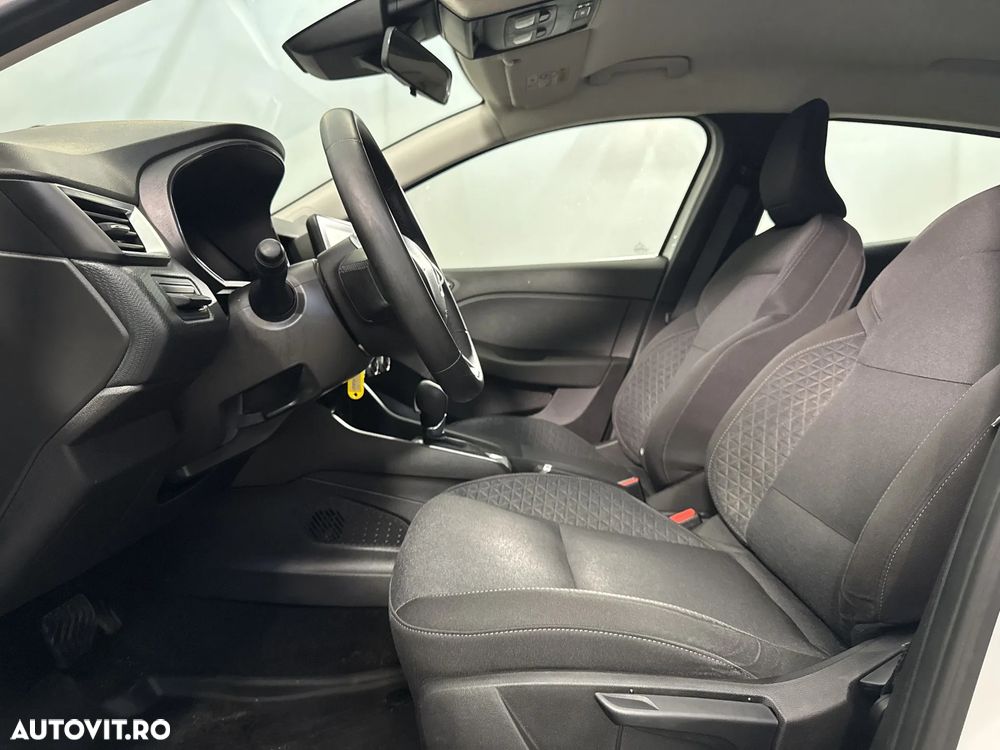 Renault Clio - 22
