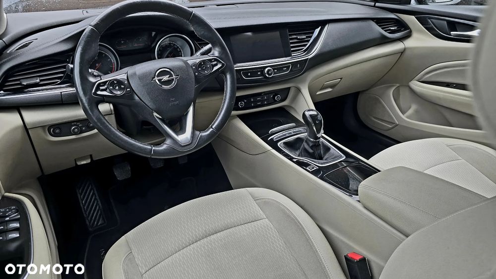 Opel Insignia 1.5 Direct InjectionTurbo Business Innovation - 27