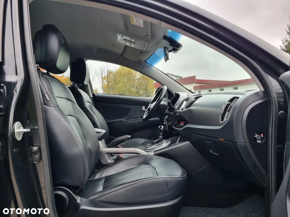 Kia Sportage 2.0 CRDI 4WD Automatik Vision - 11