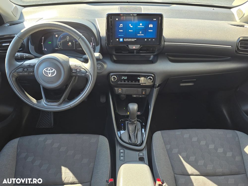 Toyota Yaris 1.5 VVT-i HSD Dynamic - 17