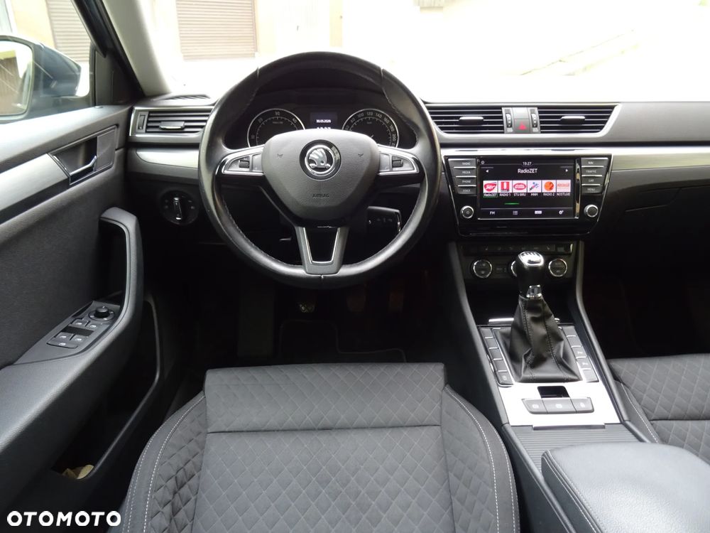 Skoda Superb 1.6 TDI GreenLine - 5