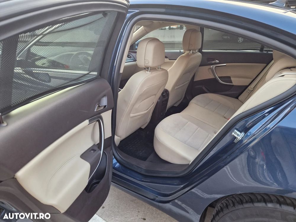 Opel Insignia 2.0 CDTI Edition - 3