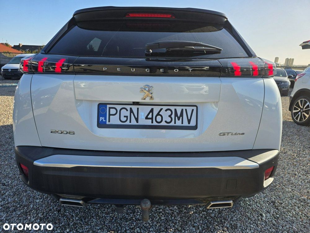 Peugeot 2008 - 18