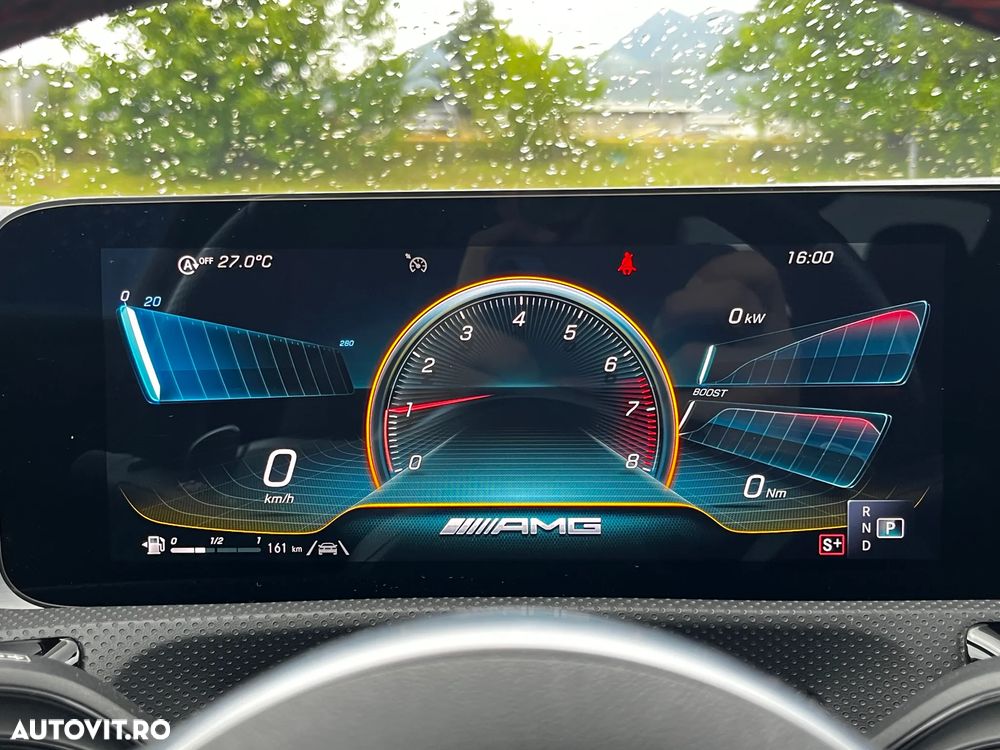 Mercedes-Benz CLA 35 AMG - 34