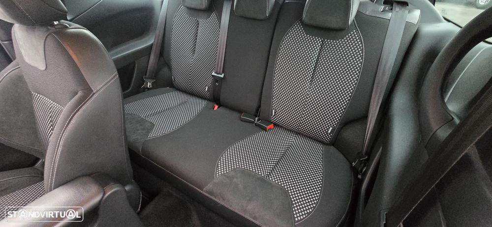 Citroën DS3 1.6 HDi Airdream So Chic - 13