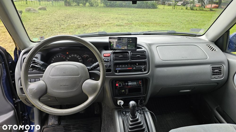 Suzuki XL7 - 5