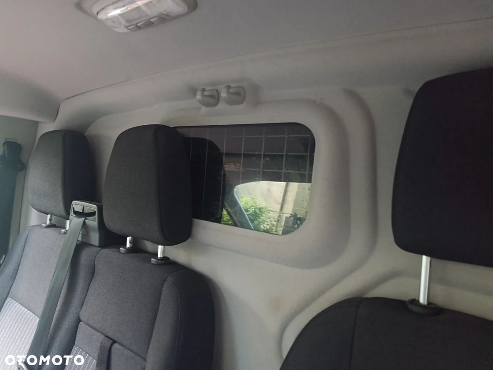 Ford Transit Custom - 31