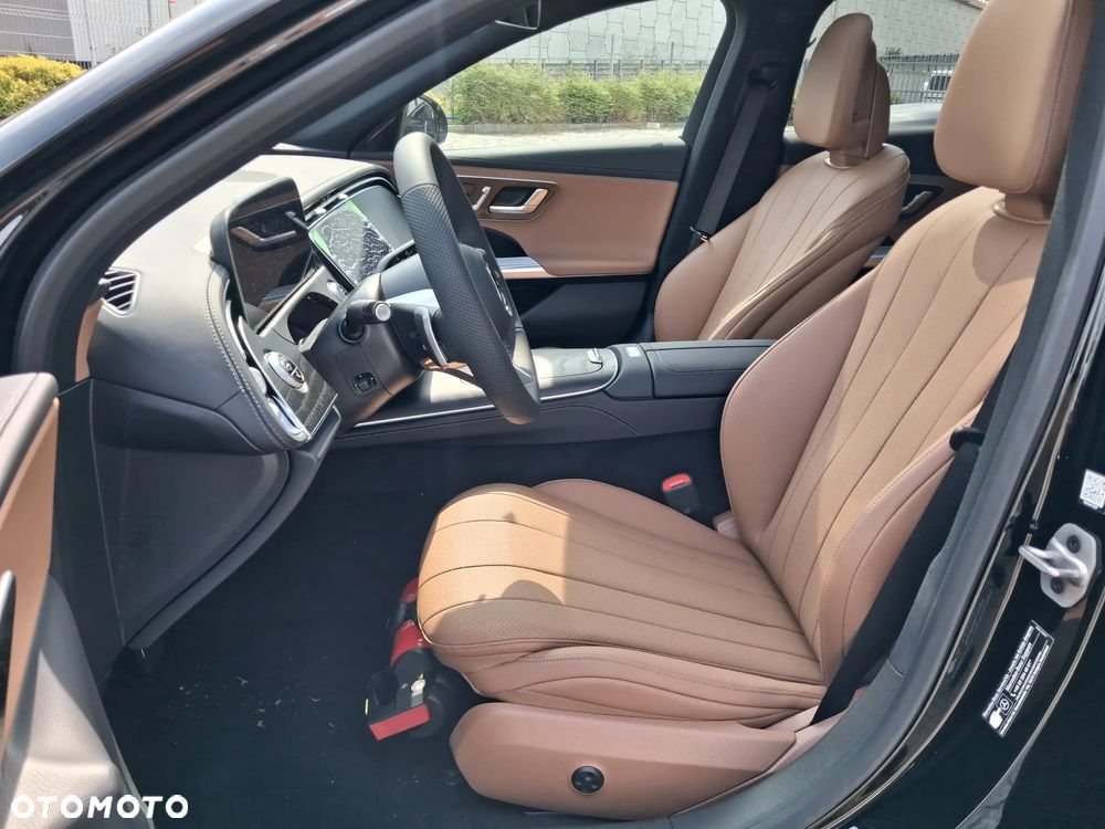 Mercedes-Benz Klasa E 200 mHEV 4-Matic AMG 9G-Tronic - 10