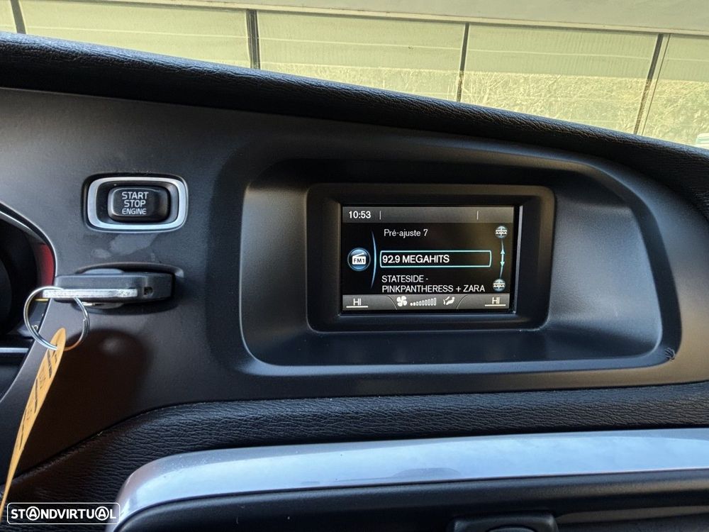 Volvo V40 1.6 D2 Momentum - 17