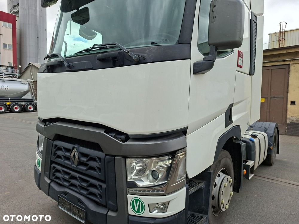 Renault T 460 - 32