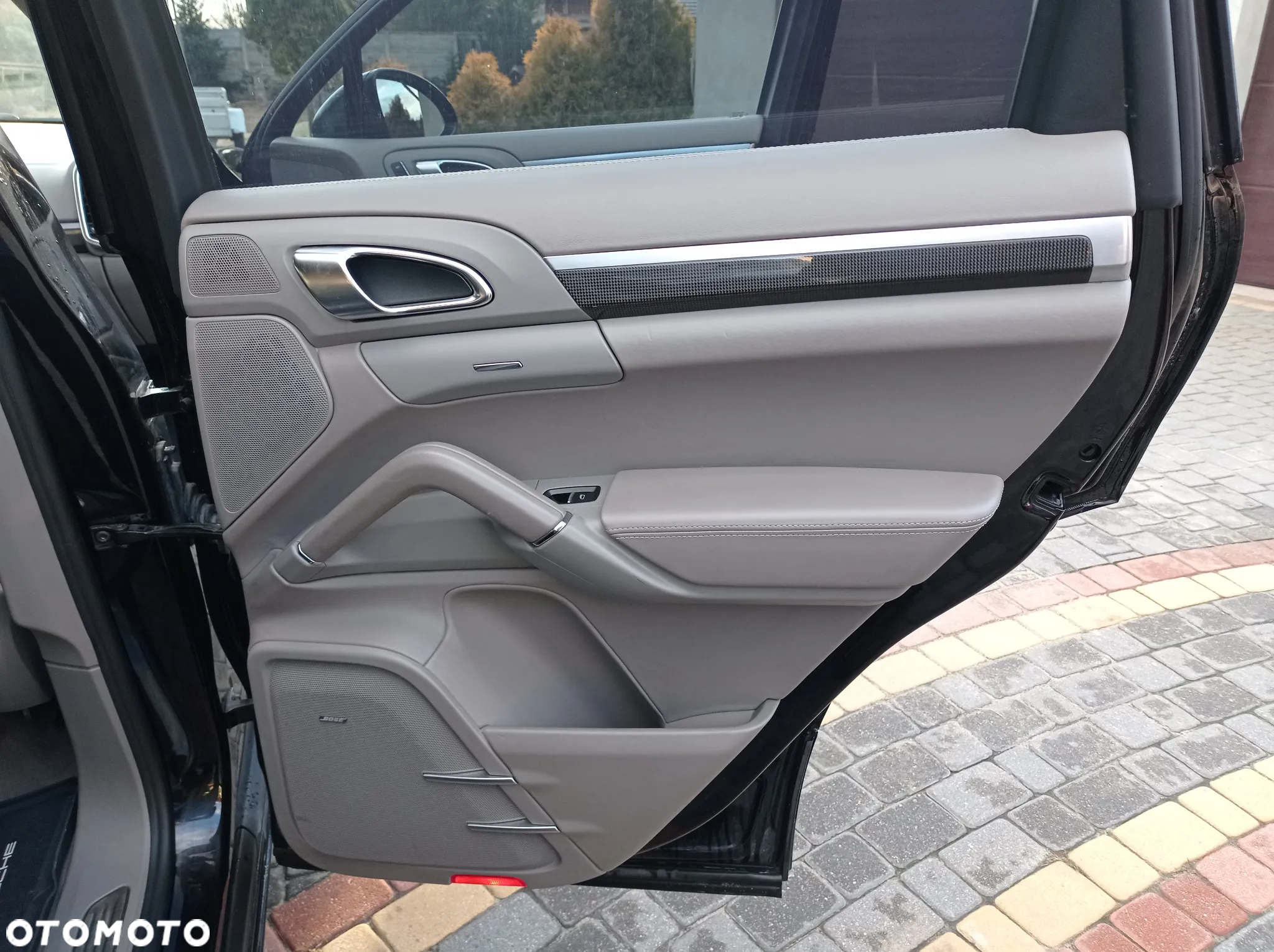 Porsche Cayenne S - 8
