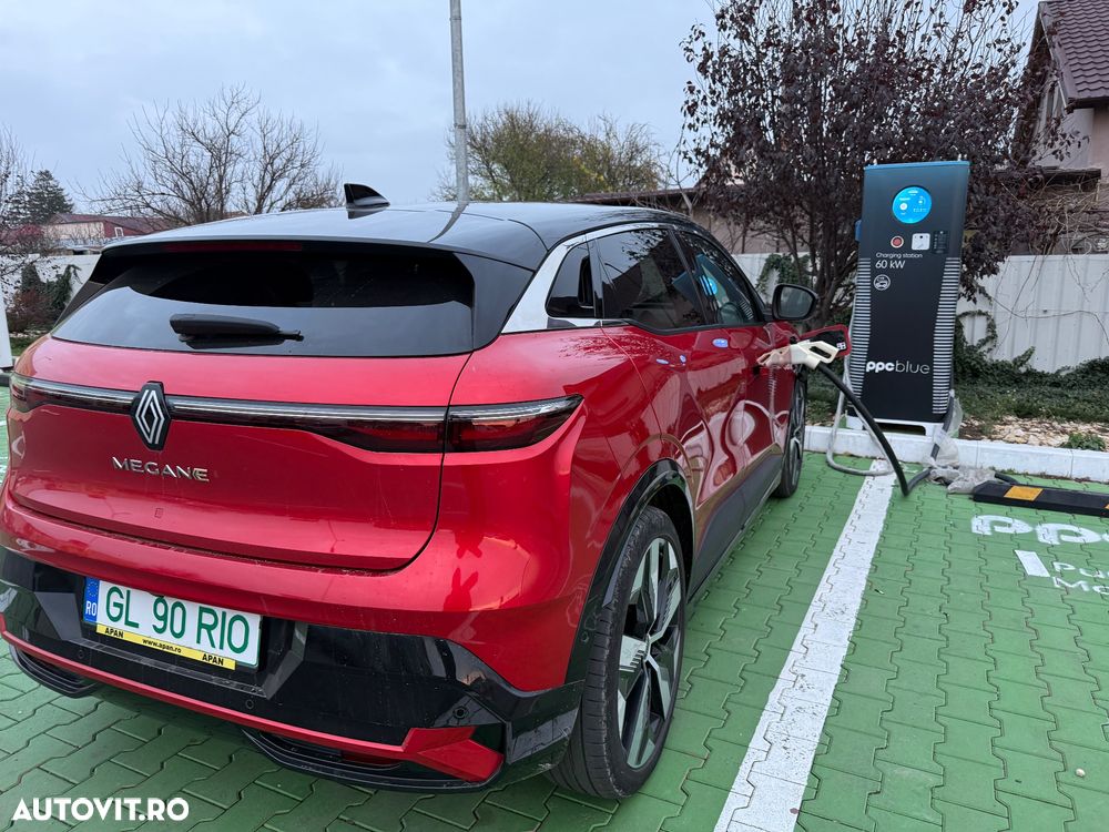 Renault Megane E-TECH 60 kWh 220 CP Techno - 2