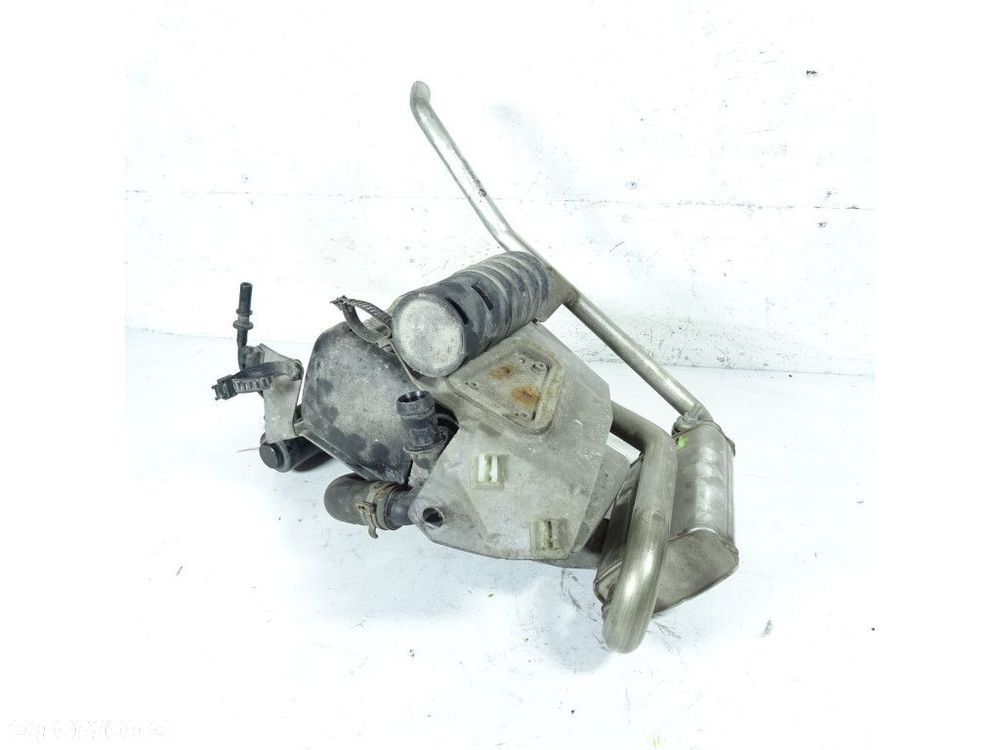 BMW 7 F01 F02 4.4 V8 WEBASTO 9228617 - 3