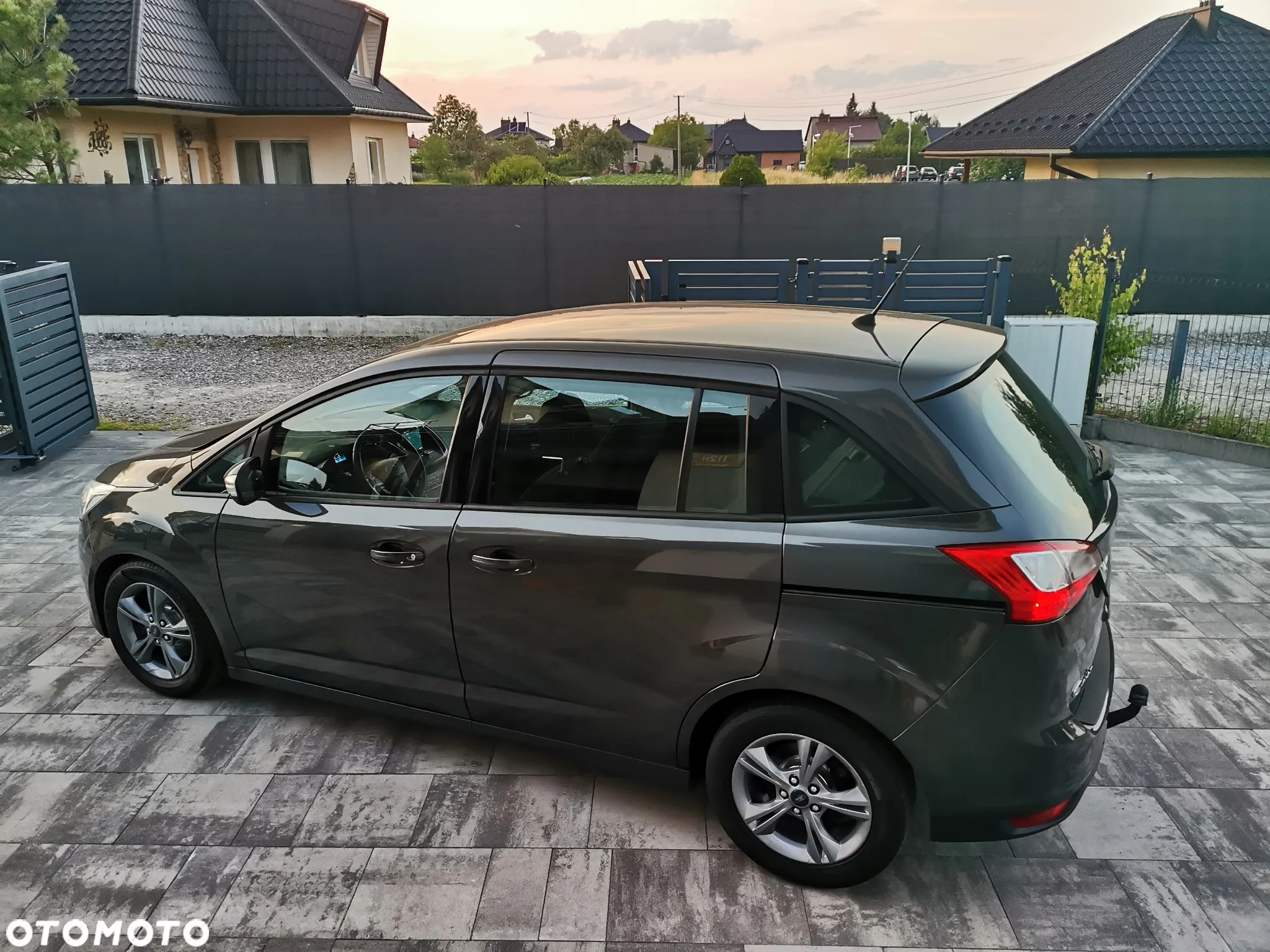 Ford Grand C-MAX Gr 1.5 TDCi Trend - 38