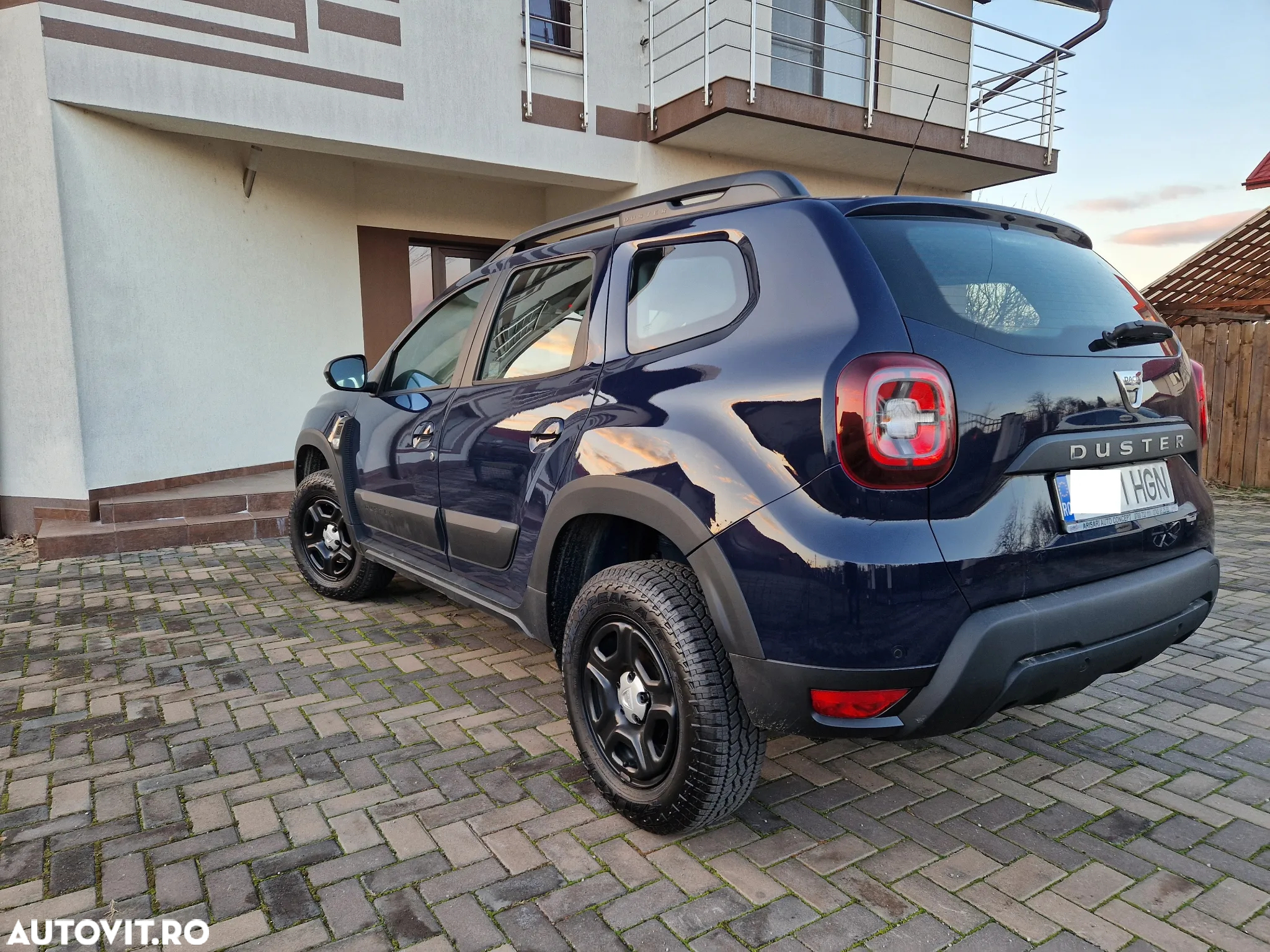 Dacia Duster 1.5 Blue dCi 4WD Comfort - 23