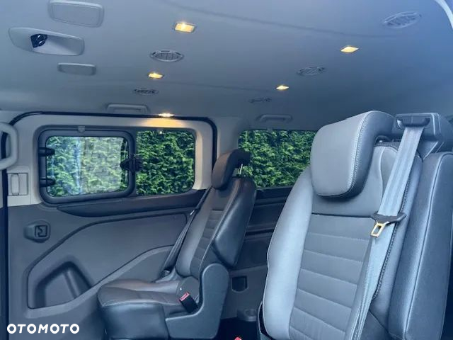 Ford Tourneo Custom 2.0 EcoBlue L2 Titanium SelectShift - 4