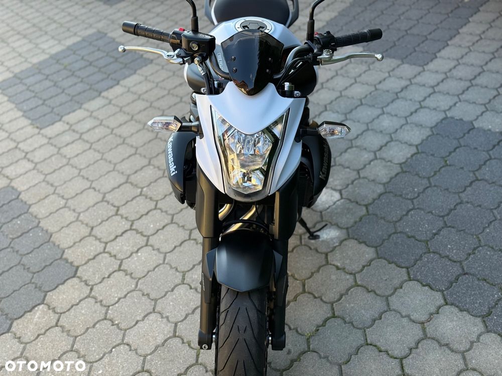 Kawasaki ER - 24