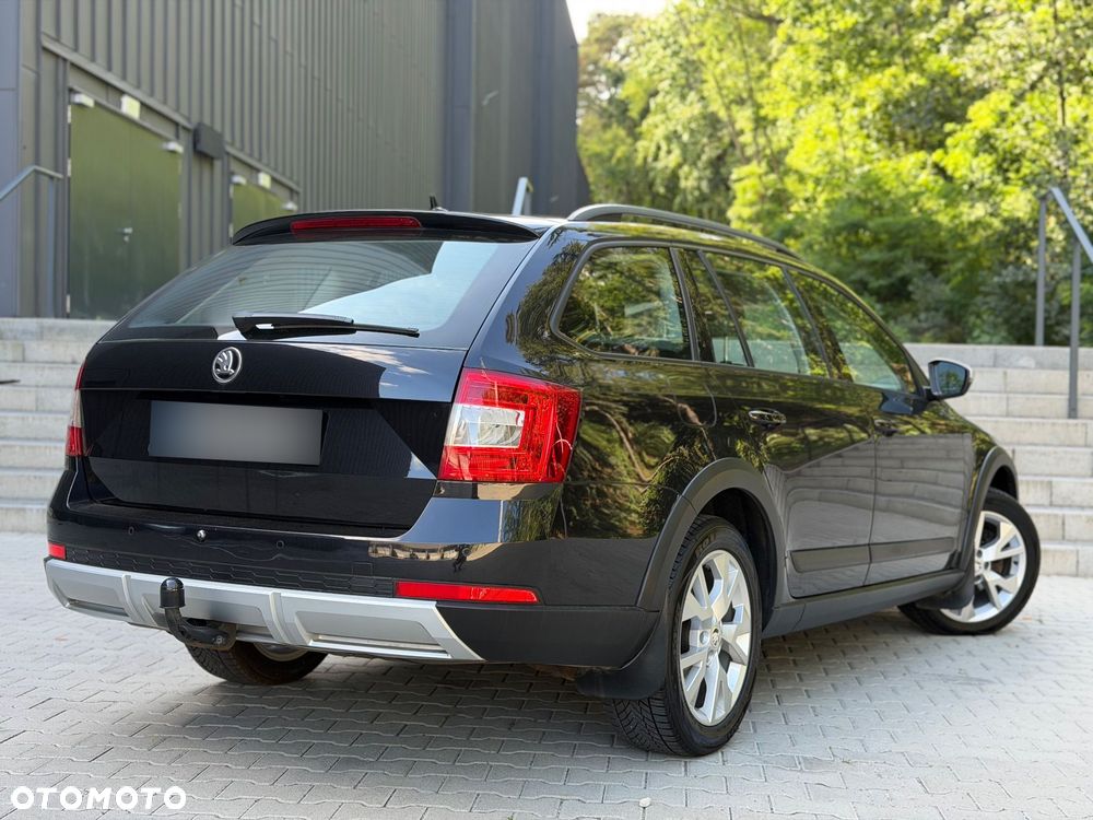 Skoda Octavia 2.0 TDI 4x4 DSG Scout - 10