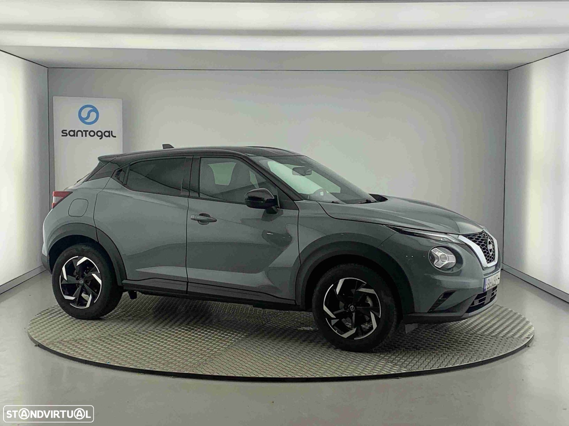 Nissan Juke 1.0 DIG-T N-Connecta NAV.+TwoTone NC DCT - 1