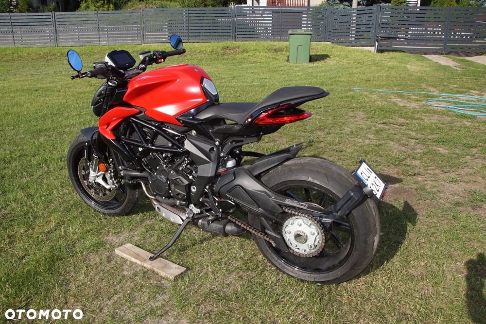 MV AGUSTA Dragster - 12