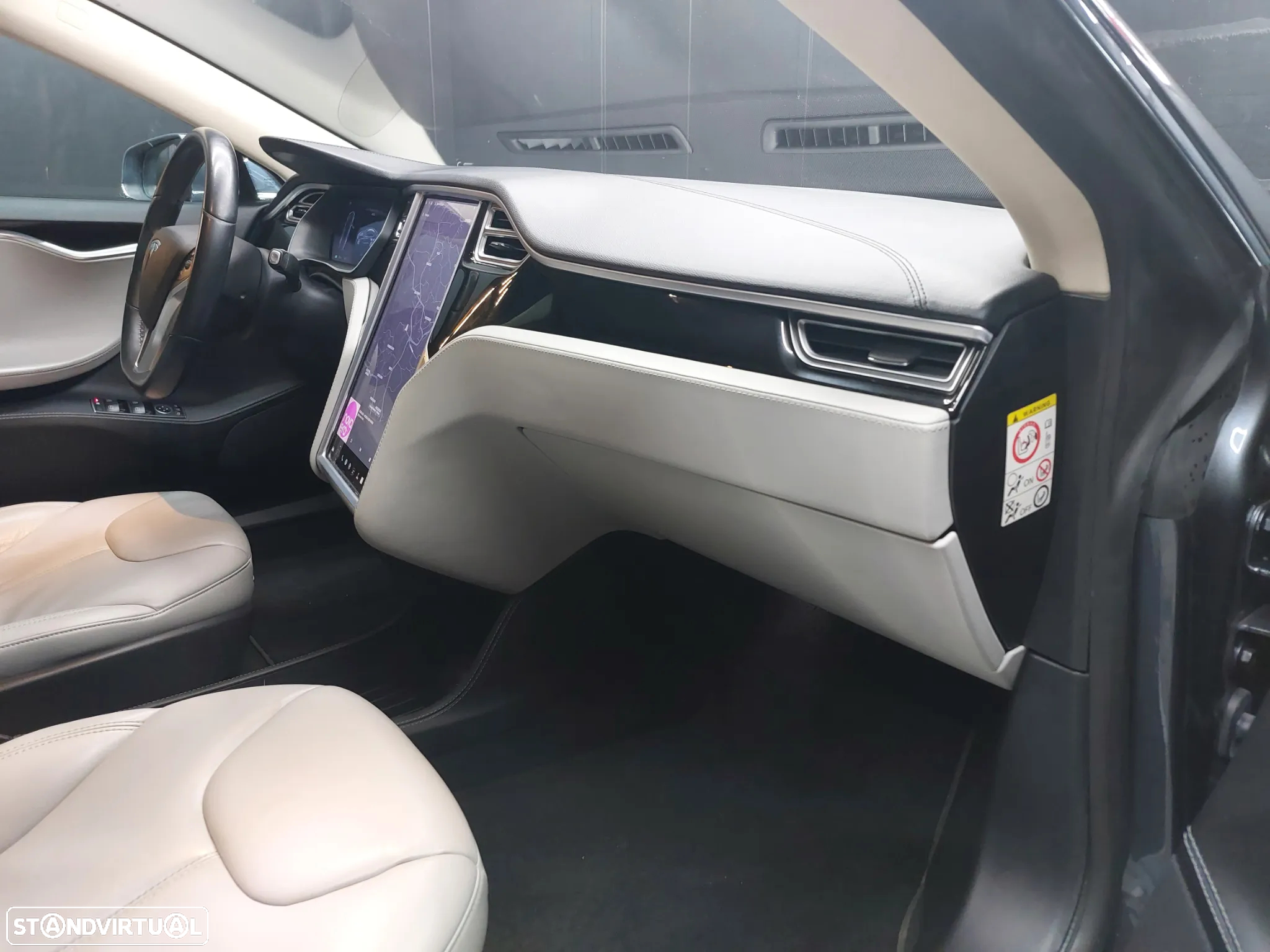 Tesla Model S 85 - 7