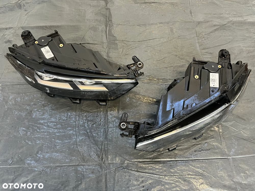 VW T-Roc R-Line Lampa przód full LED 2GA941035E 2GA941036E - 4