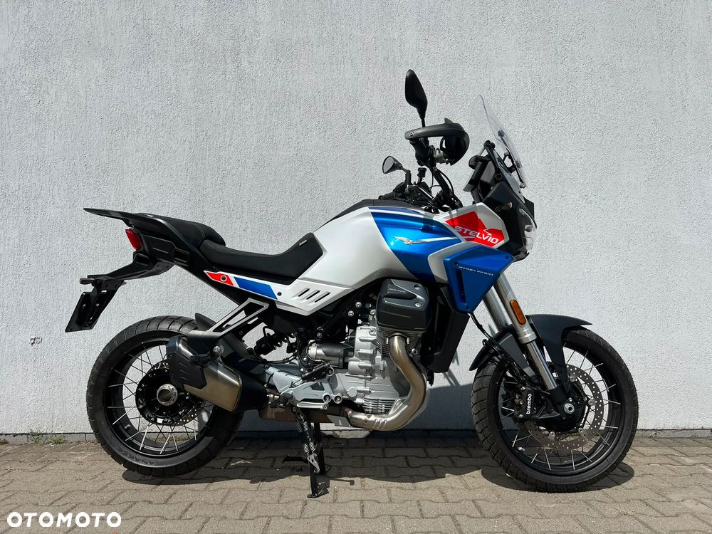 Moto Guzzi Stelvio - 12